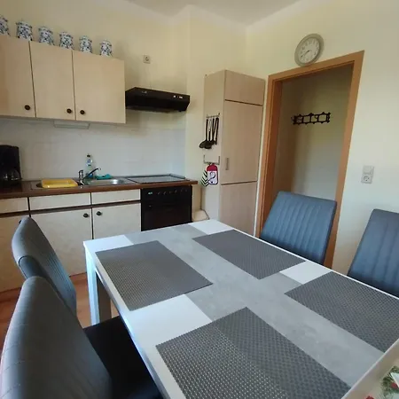 Appartement Ferienwohnung 2 Mit Eigener Terrasse Apartment